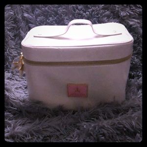 Jeffree Star (SOLD OUT)